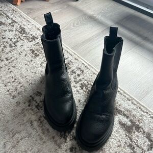 Other Stories Lined Black Chunky Chelsea Boots - Size 7